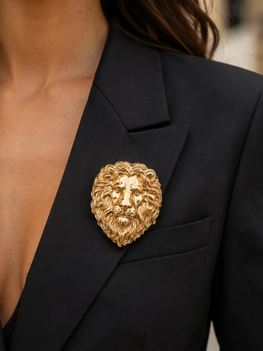 Gold Lion Head Brooch - Elegant Women's Accessory
